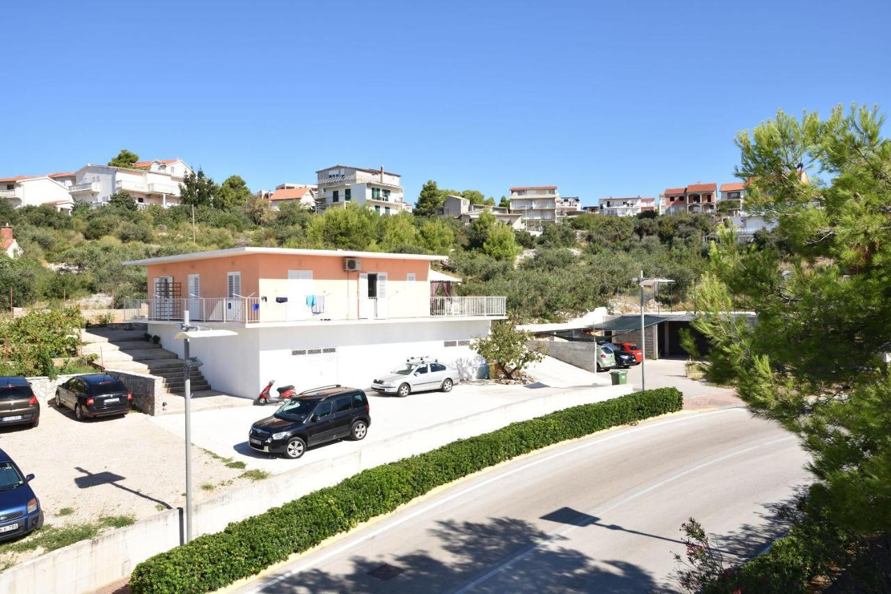 Apartments Zmika Primošten Eksteriør billede